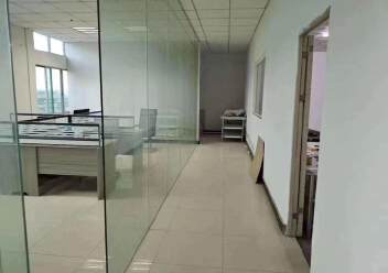 长安镇上沙新出三楼480平方带装修厂房招租