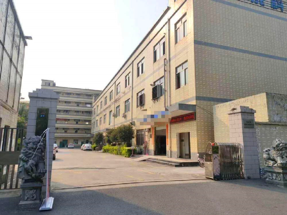 桥头镇原房东独院4300㎡，有消防喷淋，大小可分租